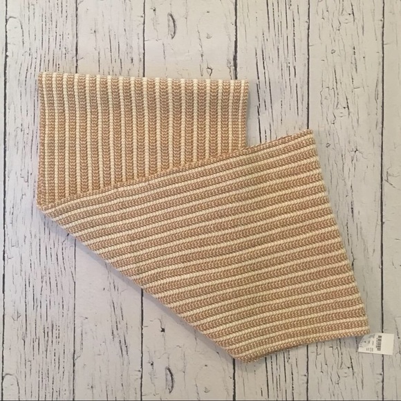 NWT J.Crew Factory Infinity Scarf. - Picture 2 of 3